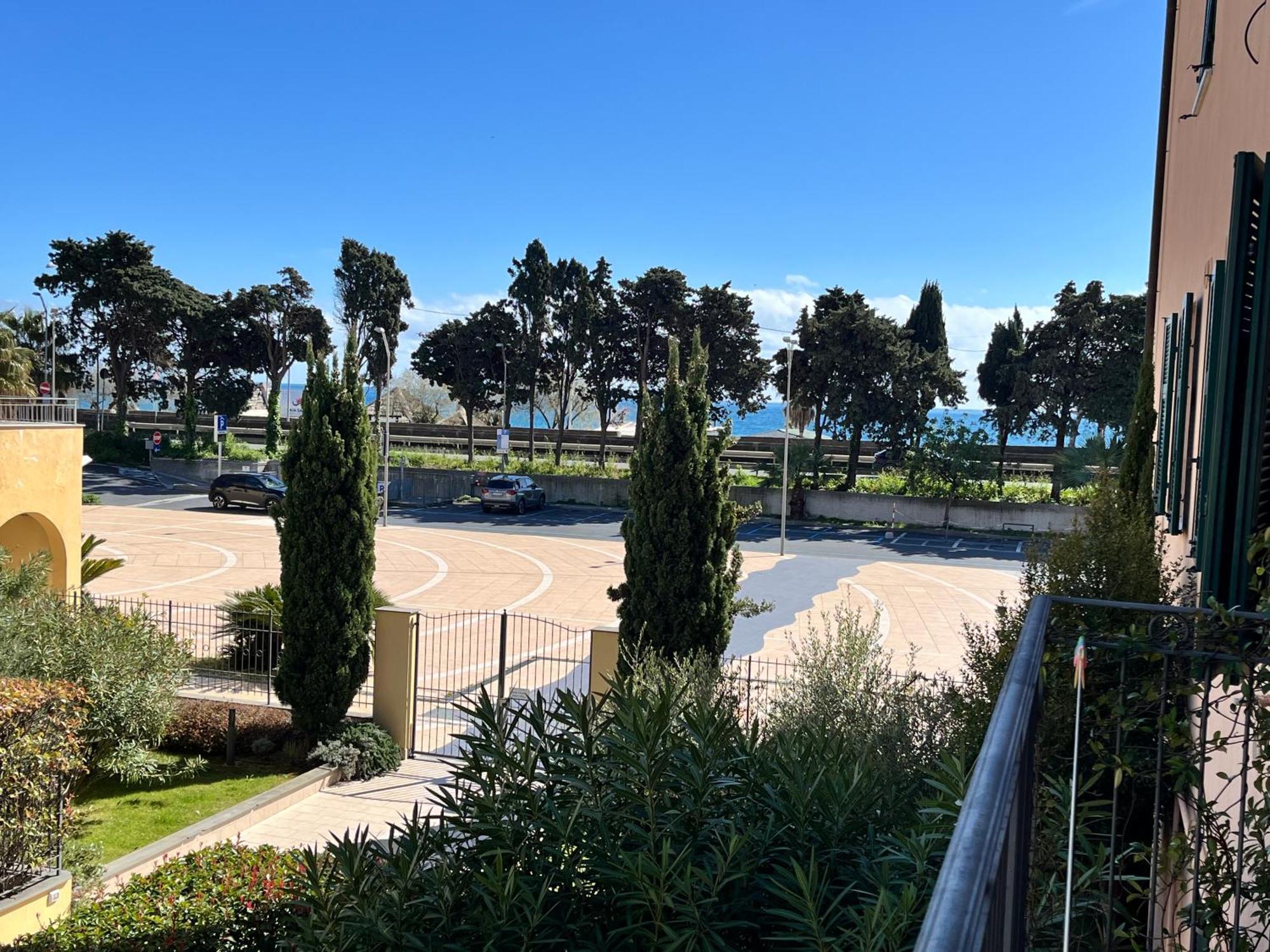 Studio Mer Piscine Cala Di Sole Imperia Italie Mono Locale Une Seule Piece Exterior foto